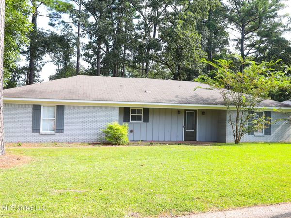 67 Willowbrook Lane, Brandon, MS 39042