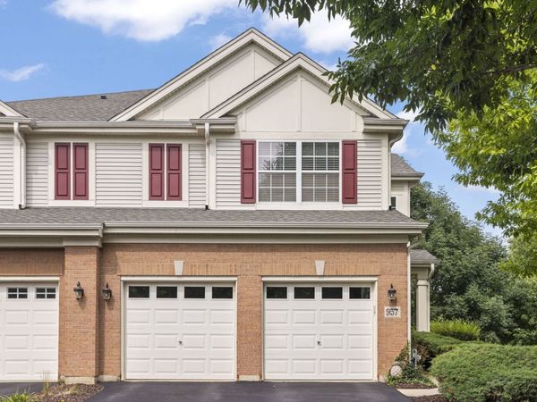 957 Winners Cup Court , Naperville, IL 60565