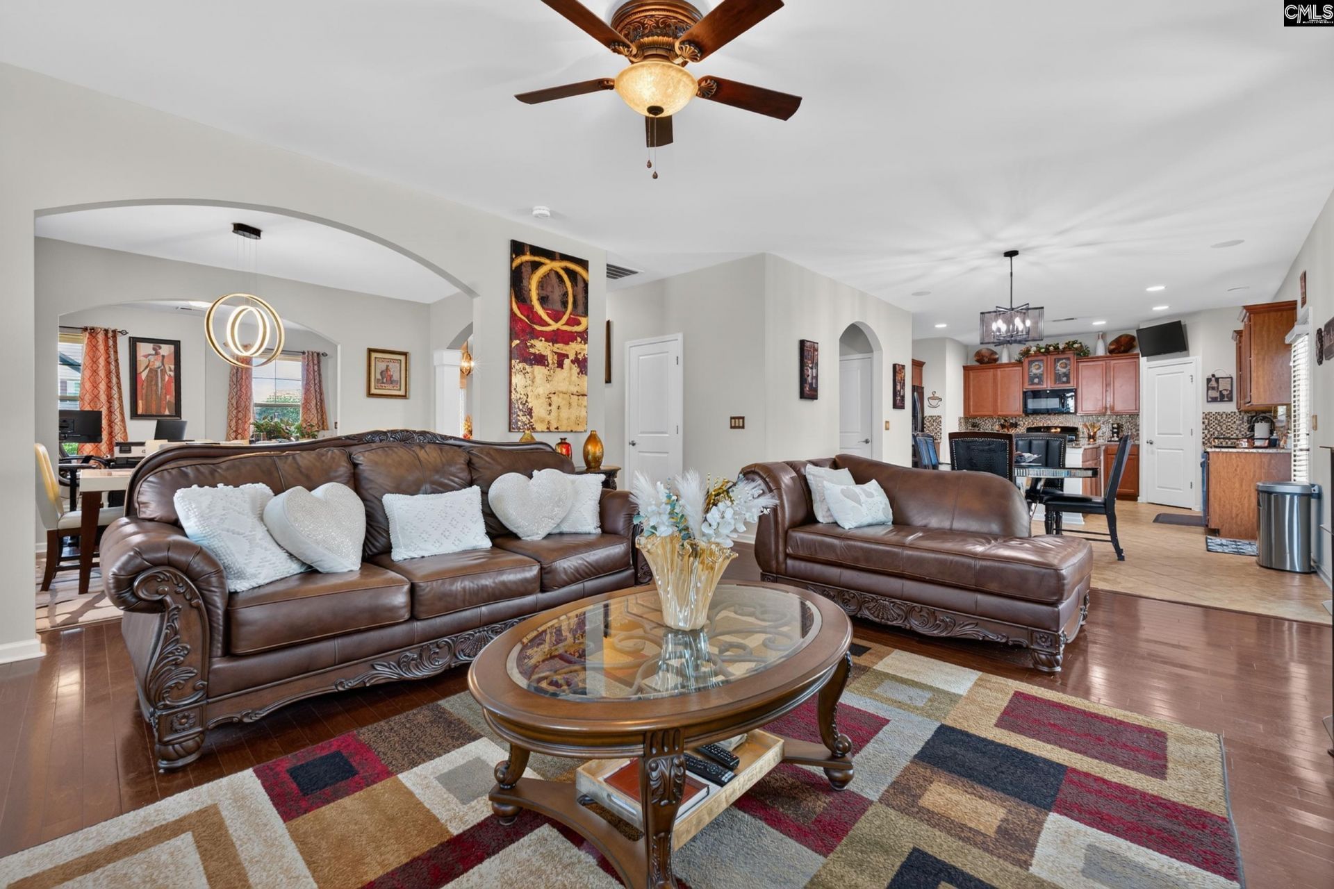 45 Cobden Court  Photo 11