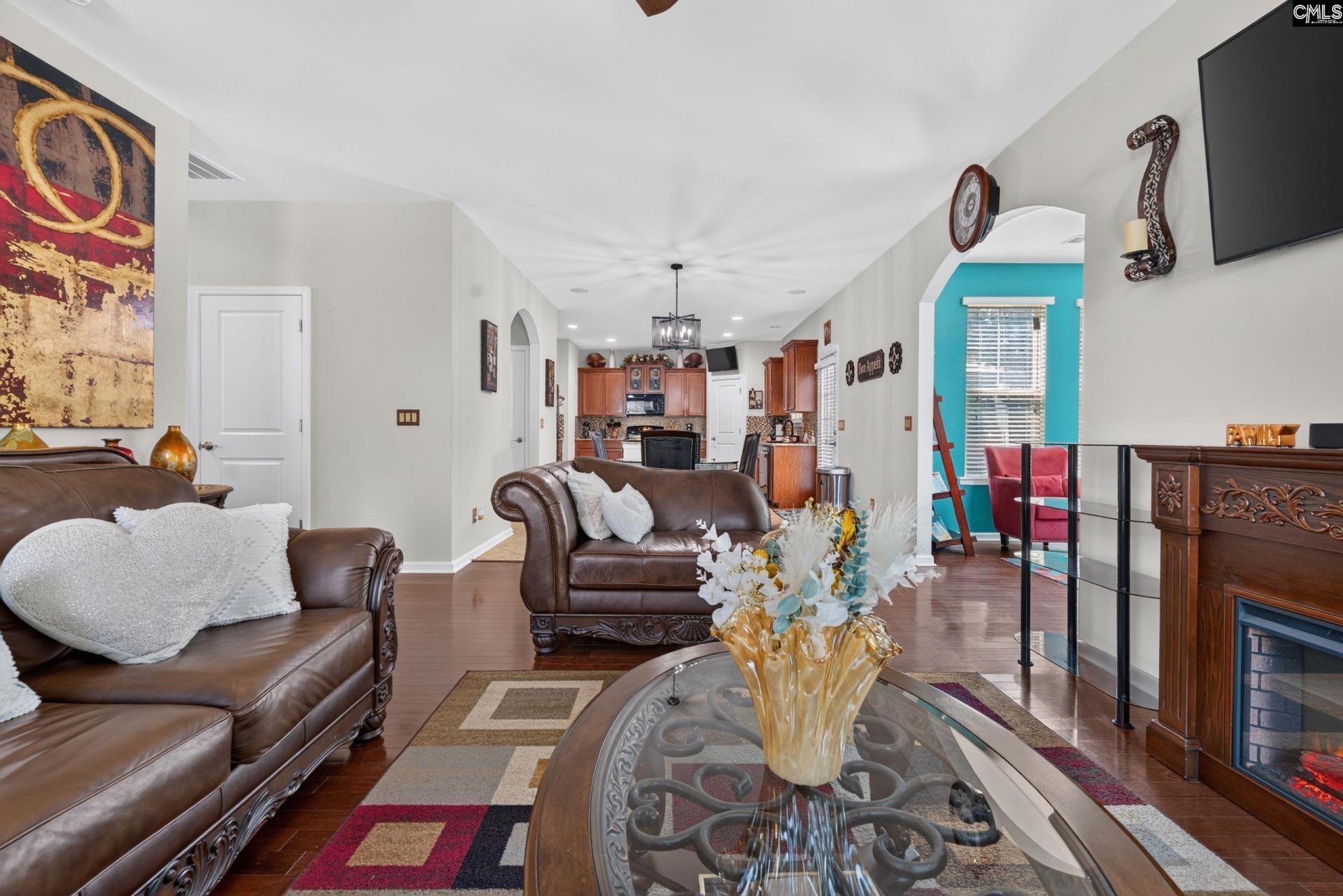 45 Cobden Court  Photo 12