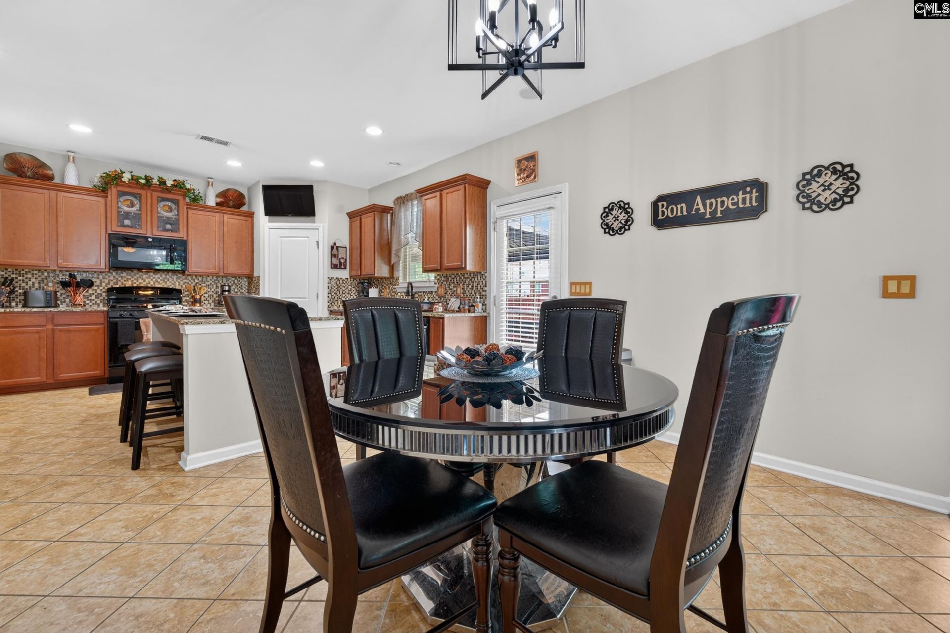 45 Cobden Court  Photo 14