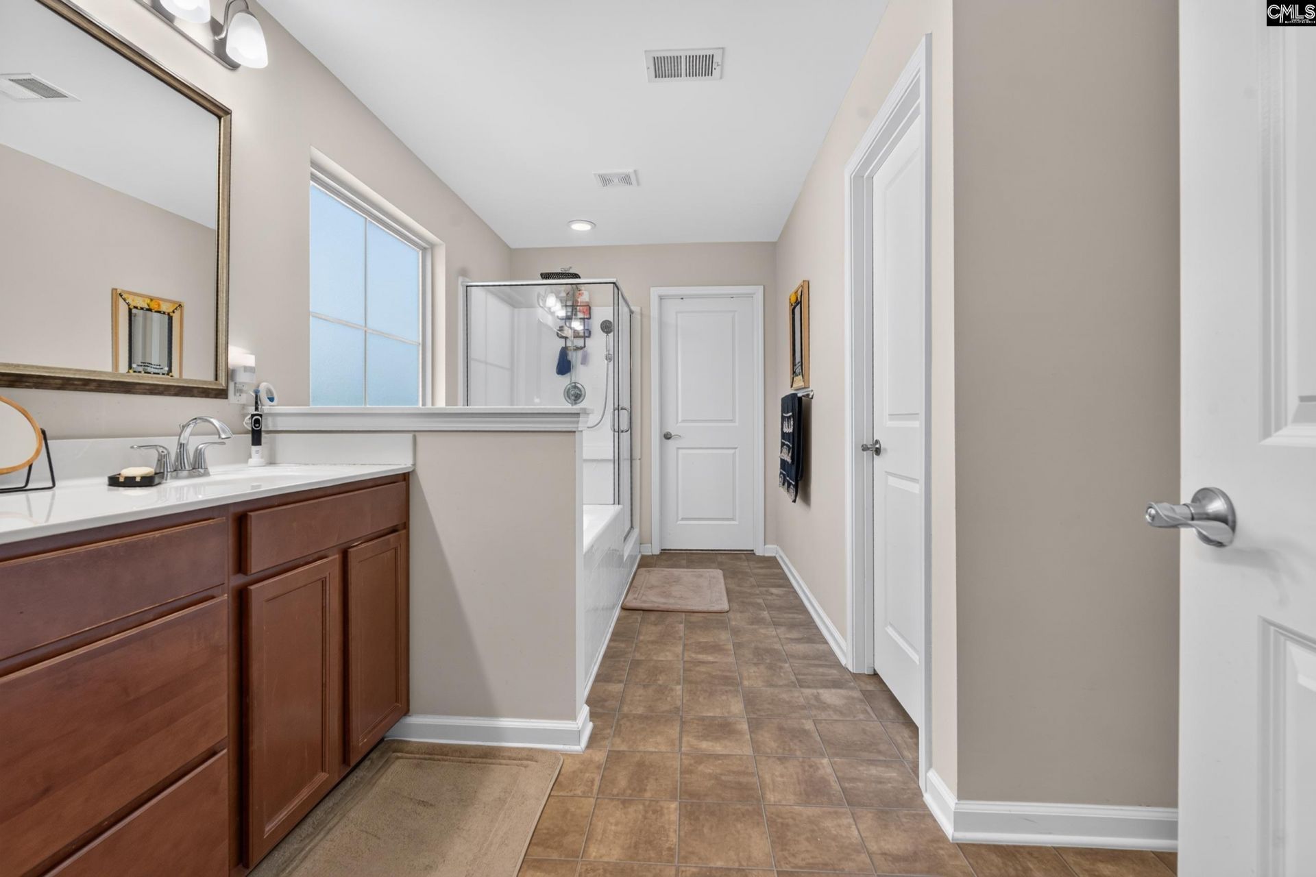 45 Cobden Court  Photo 27