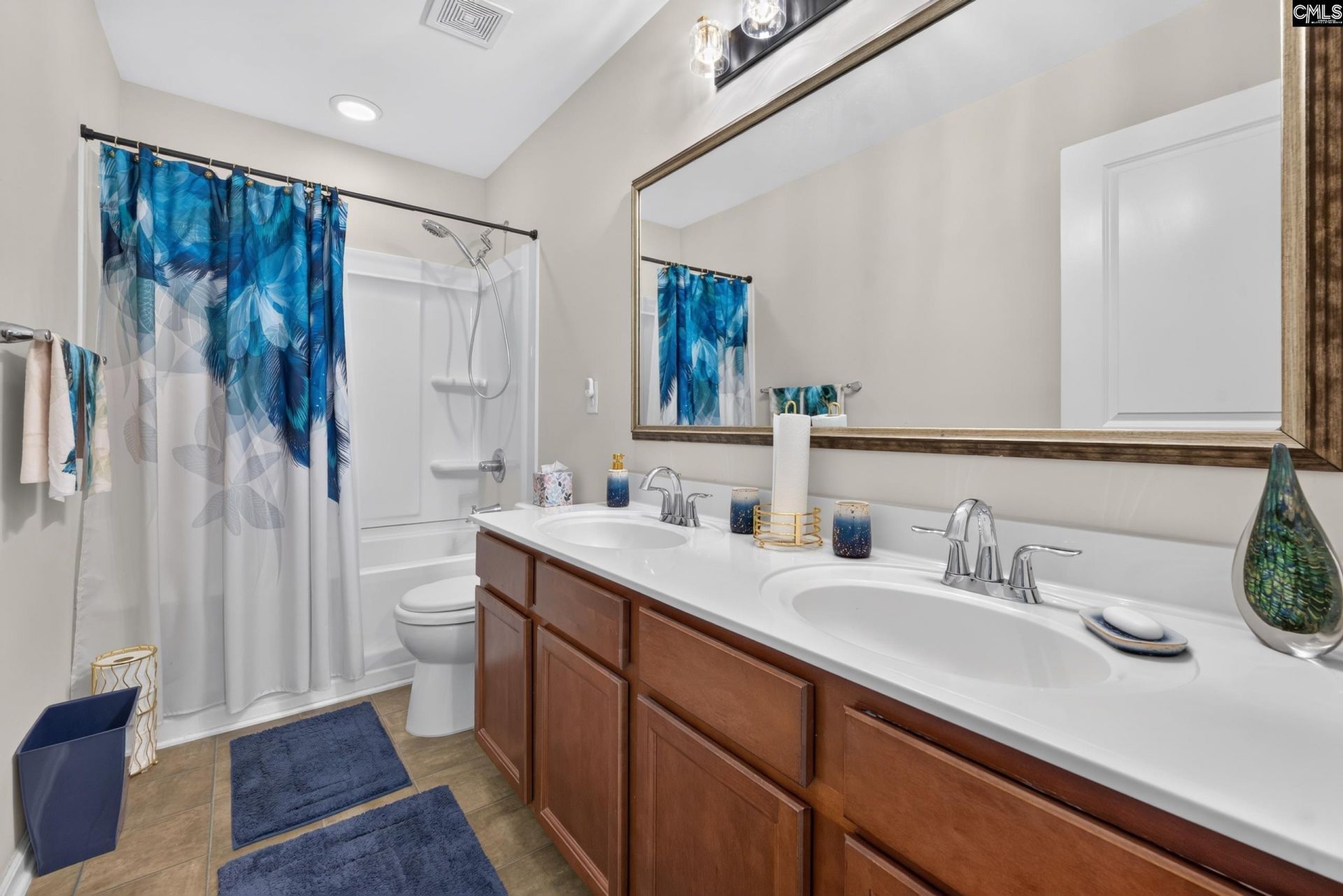 45 Cobden Court  Photo 31