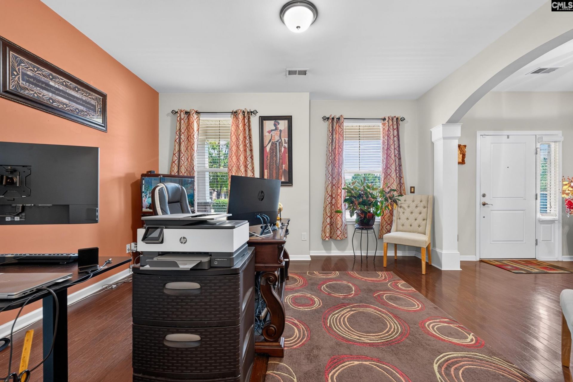 45 Cobden Court  Photo 7