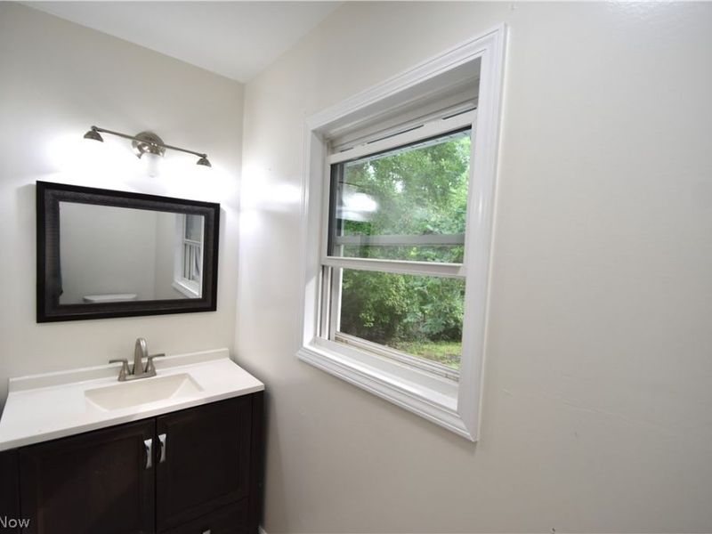 5347 Old Oxford Lane, Youngstown, OH 44512 Photo 19