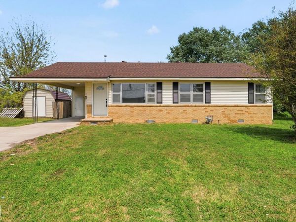 107 NW Inman Drive, Walnut Ridge, AR 72476