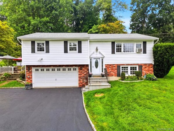 161 Geymer Drive , Mahopac, NY 10541
