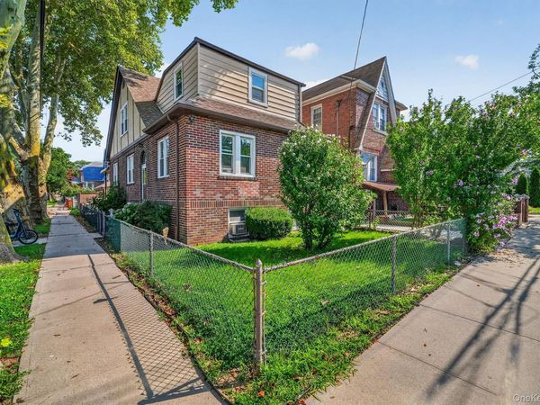 2400 Morgan Avenue , Bronx, NY 10469