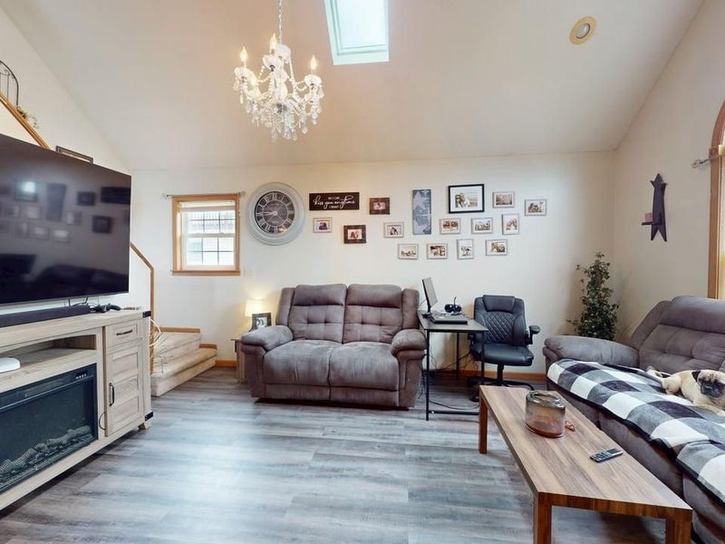 303 Woodbine, Willard, OH 44890 Photo 5