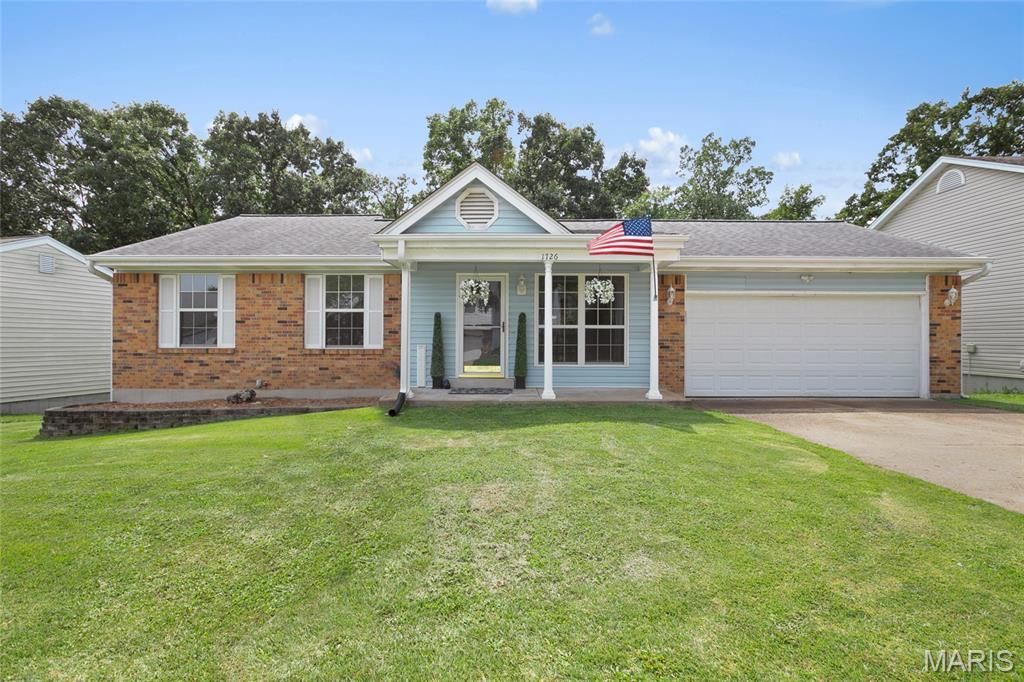 1726 Clark Lane, Barnhart, MO 63012 Main Photo