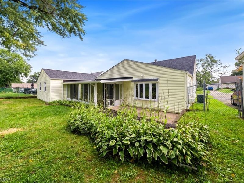 208 S Roanoke Avenue, Youngstown, OH 44515 Photo 35