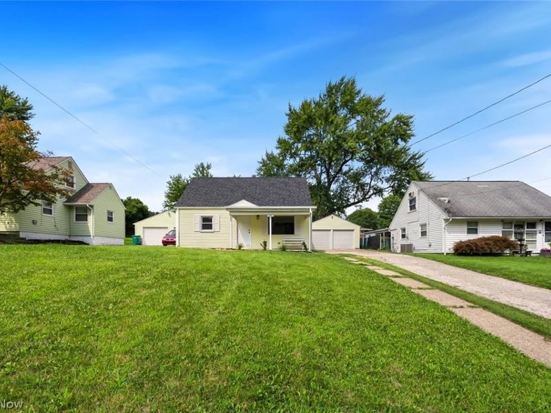 208 S Roanoke Avenue, Youngstown, OH 44515 Photo 4