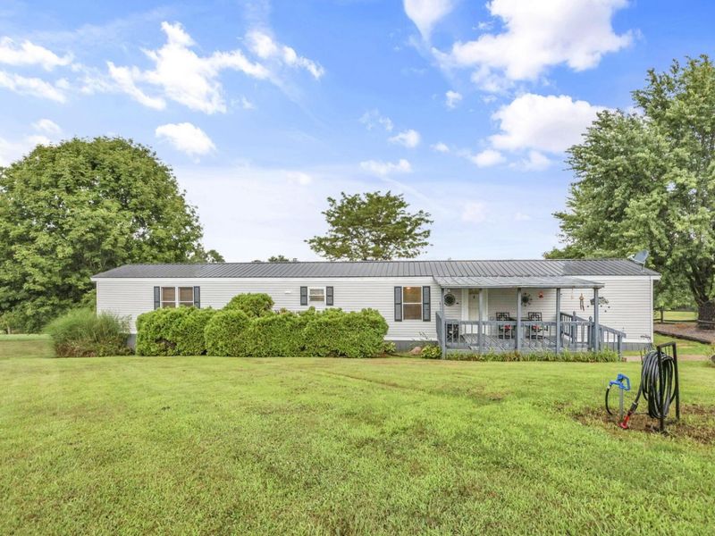 4570 Mainesville Road W, Junction City, OH 43748 Photo 1