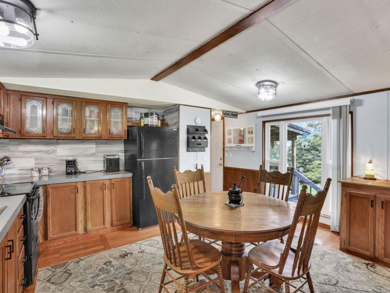 4570 Mainesville Road W, Junction City, OH 43748 Photo 13