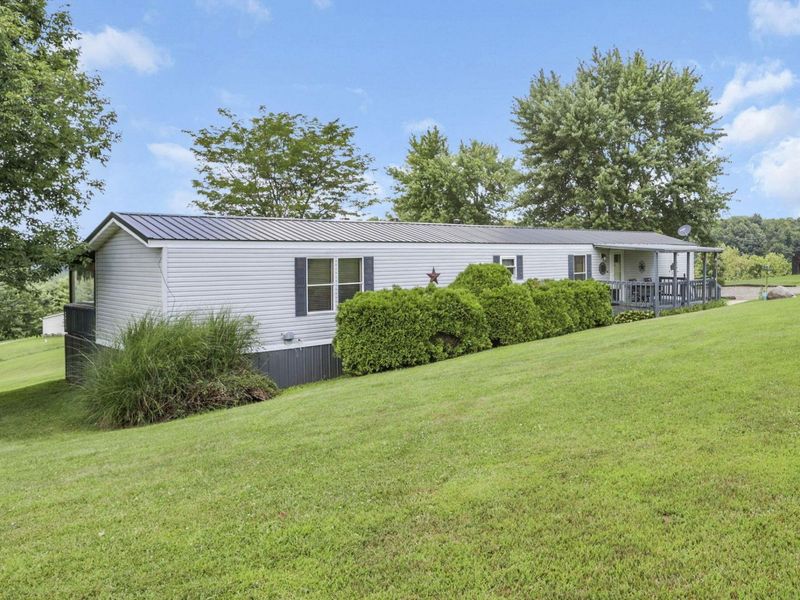 4570 Mainesville Road W, Junction City, OH 43748 Photo 32