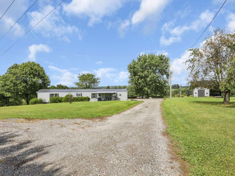 4570 Mainesville Road W, Junction City, OH 43748 Photo 42