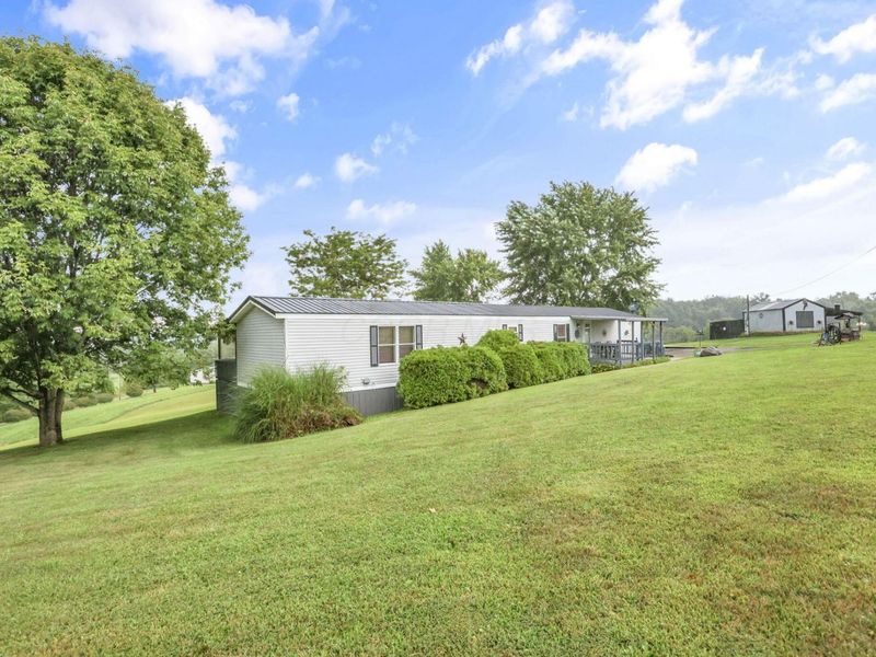 4570 Mainesville Road W, Junction City, OH 43748 Photo 47
