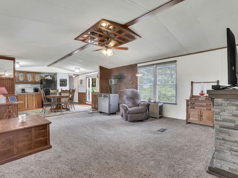4570 Mainesville Road W, Junction City, OH 43748 Photo 9