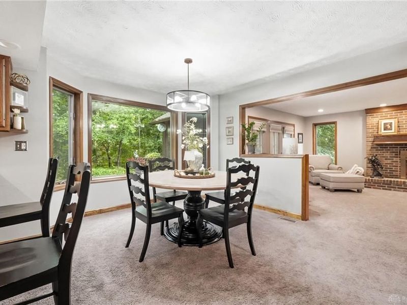 7670 Whispering Oaks Trail, Tipp City, OH 45371 Photo 21