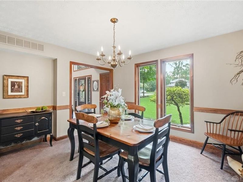 7670 Whispering Oaks Trail, Tipp City, OH 45371 Photo 31