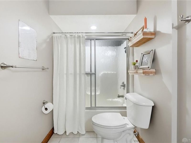 7670 Whispering Oaks Trail, Tipp City, OH 45371 Photo 51