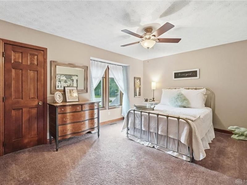 7670 Whispering Oaks Trail, Tipp City, OH 45371 Photo 52
