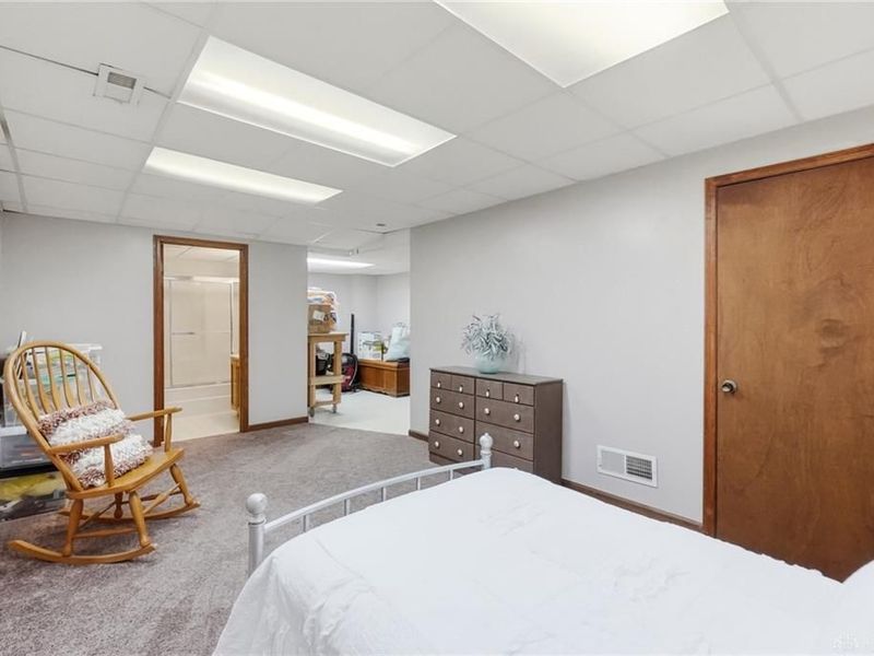 7670 Whispering Oaks Trail, Tipp City, OH 45371 Photo 61