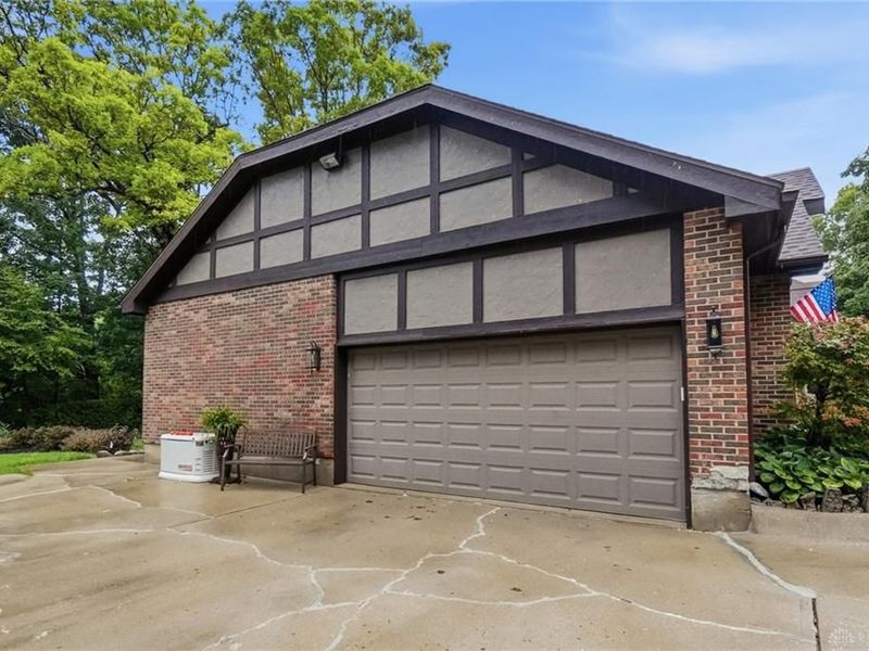 7670 Whispering Oaks Trail, Tipp City, OH 45371 Photo 83
