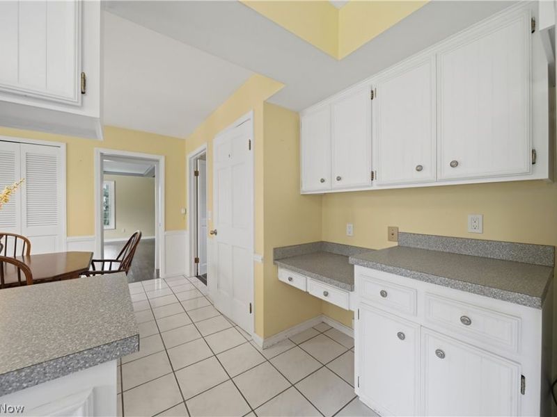 540 Fox Run Trail, Aurora, OH 44202 Photo 10