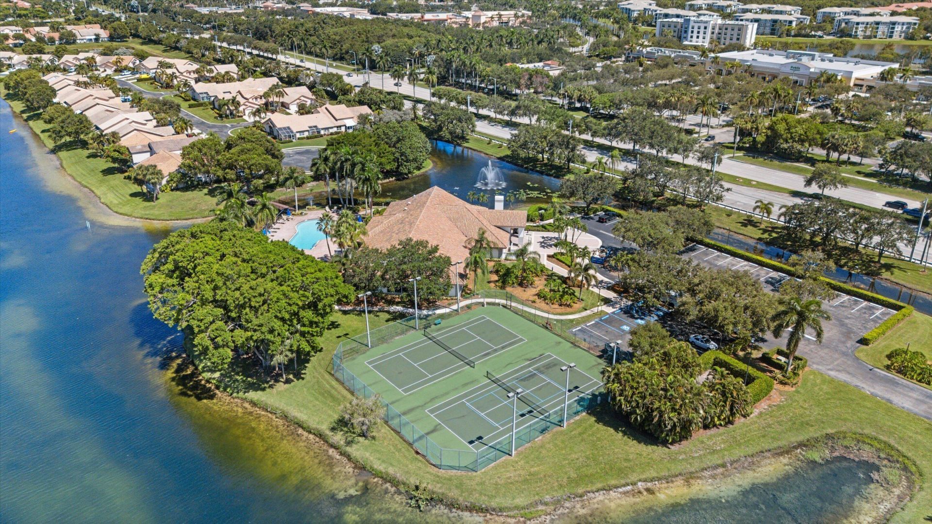 10761 Pelican Drive, Wellington, FL 33414 Photo