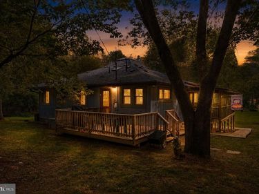 787 INDIAN CAMP TRAIL, MAURERTOWN, VA 22644