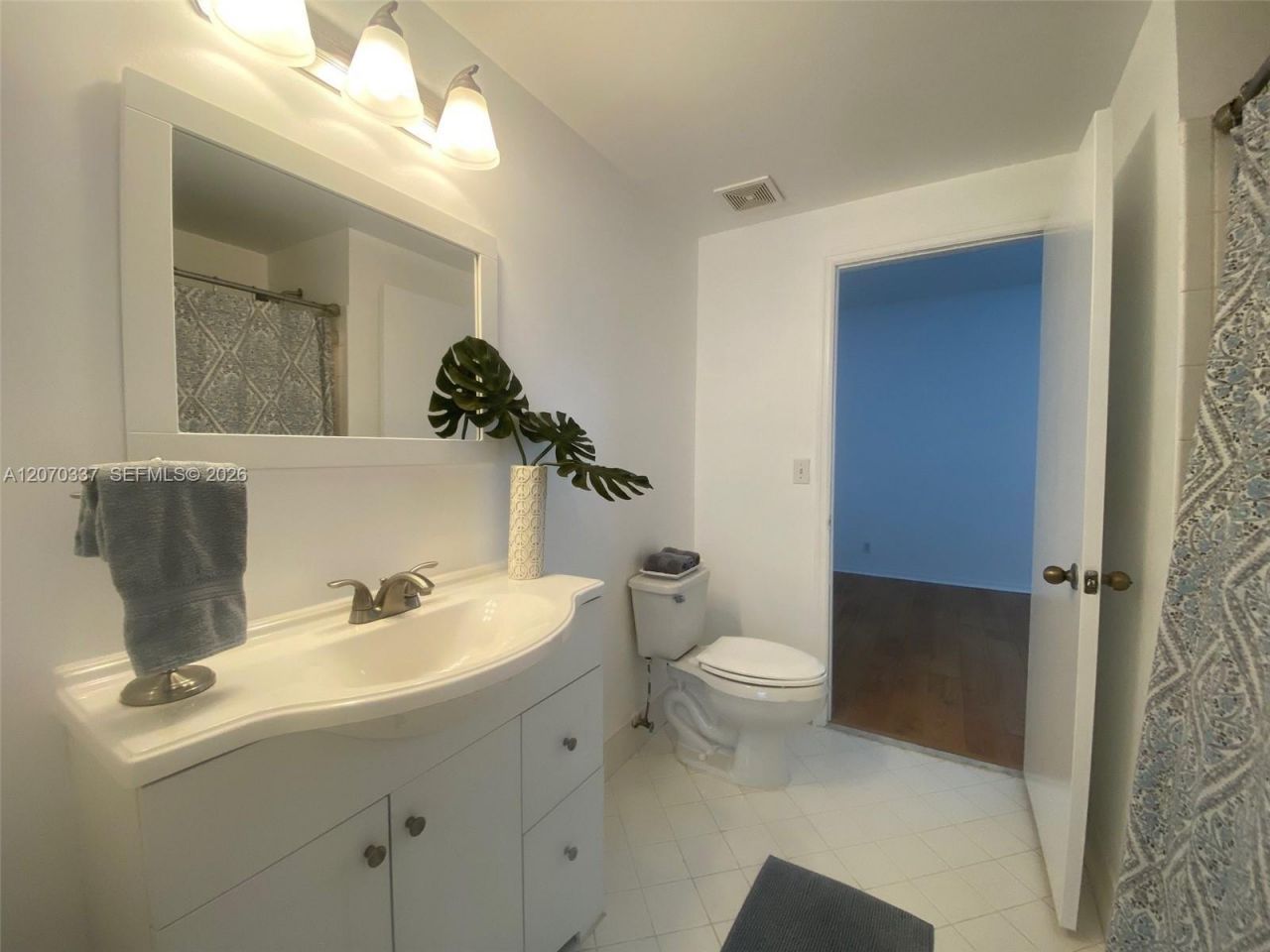 1809 Salerno Cir , Weston, FL 33327 Photo
