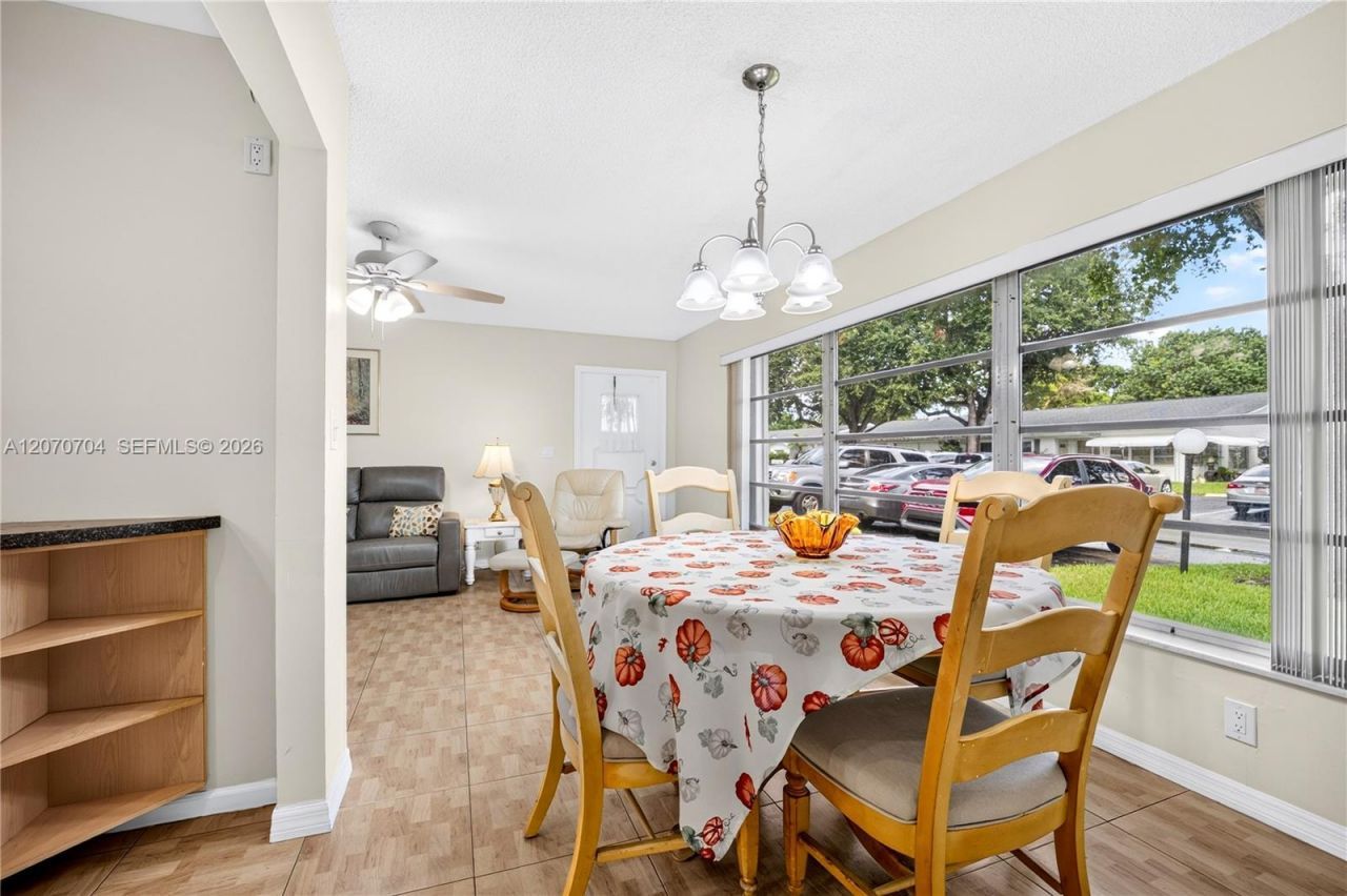 1055 NW 83rd Ave, Unit C47, Plantation, FL 33322 Photo