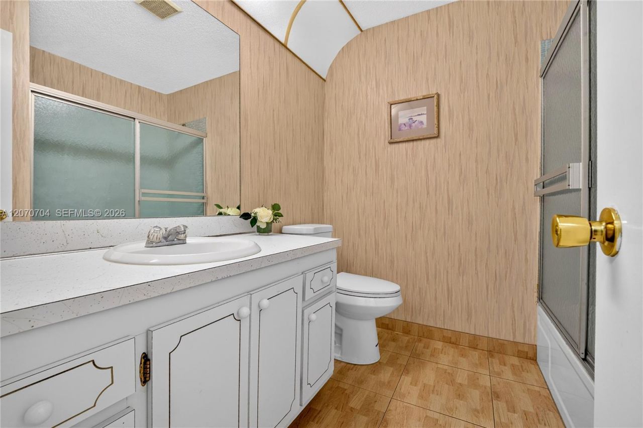 1055 NW 83rd Ave, Unit C47, Plantation, FL 33322 Photo