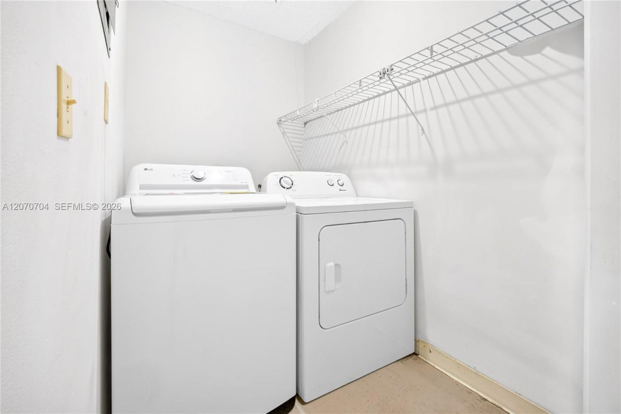 1055 NW 83rd Ave, Unit C47, Plantation, FL 33322 Photo