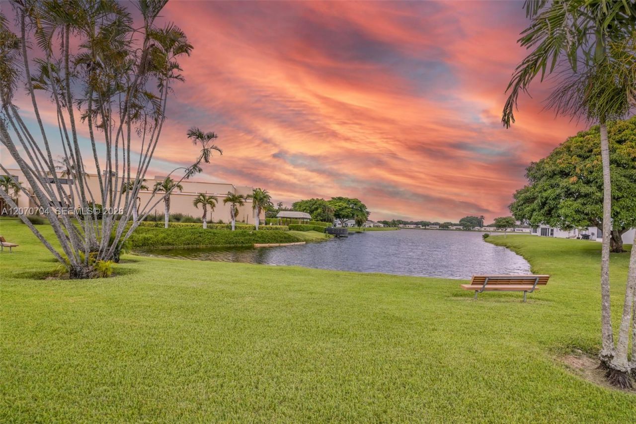 1055 NW 83rd Ave, Unit C47, Plantation, FL 33322 Photo