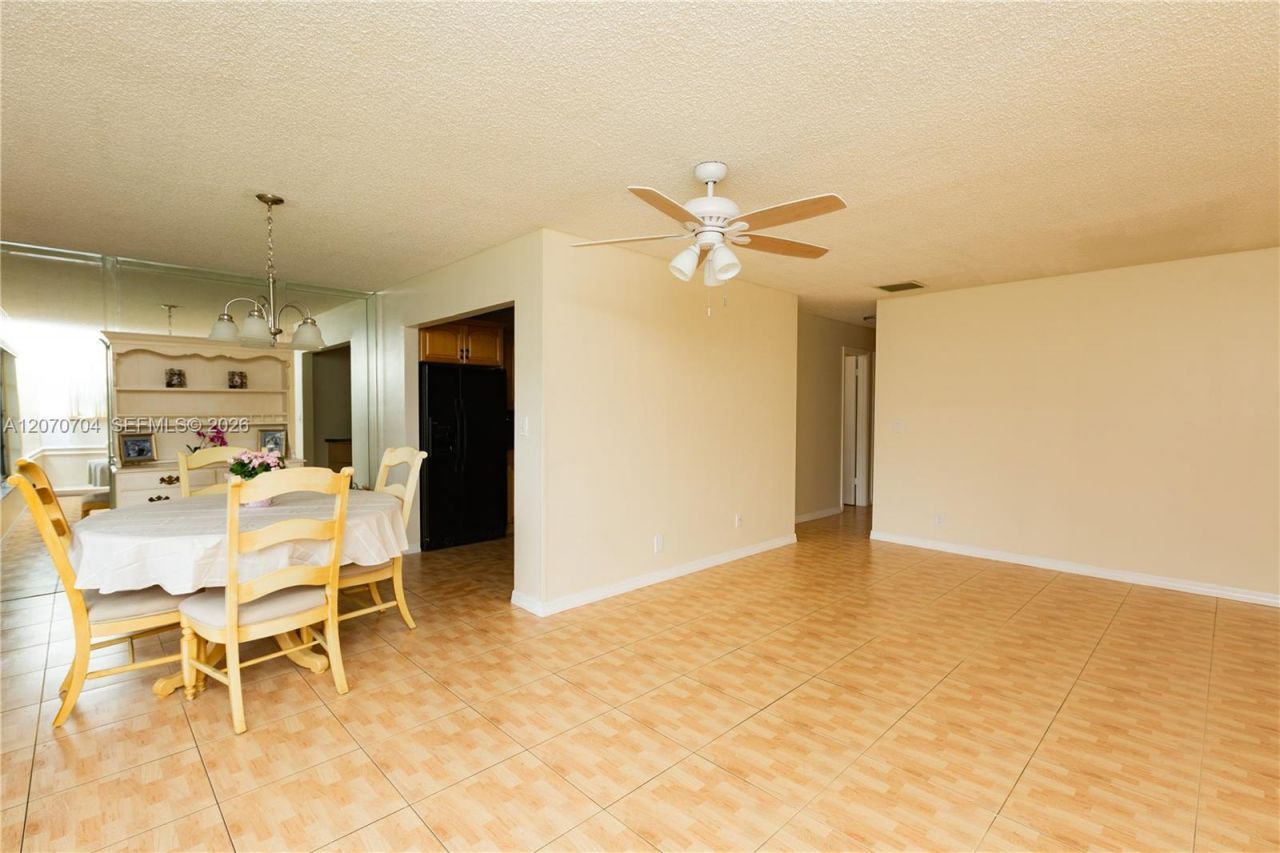1055 NW 83rd Ave, Unit C47, Plantation, FL 33322 Photo