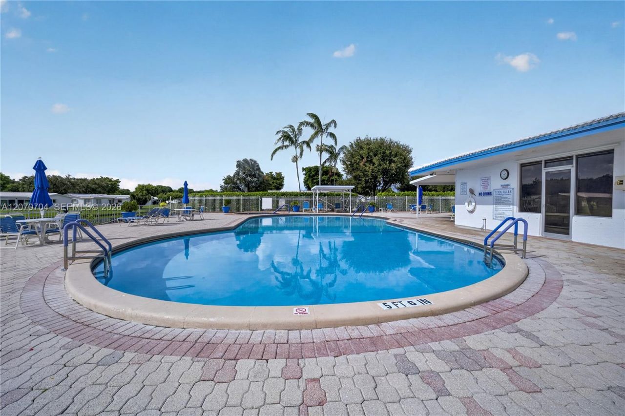 1055 NW 83rd Ave, Unit C47, Plantation, FL 33322 Photo