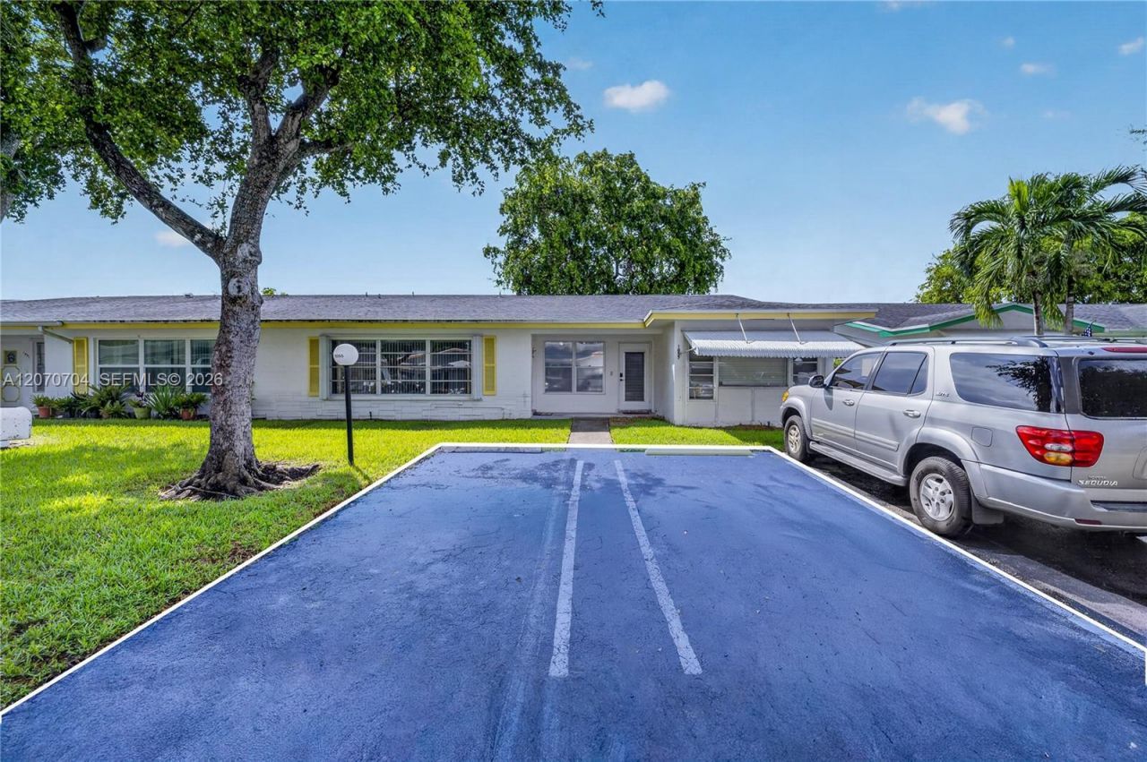 1055 NW 83rd Ave, Unit C47, Plantation, FL 33322 Photo