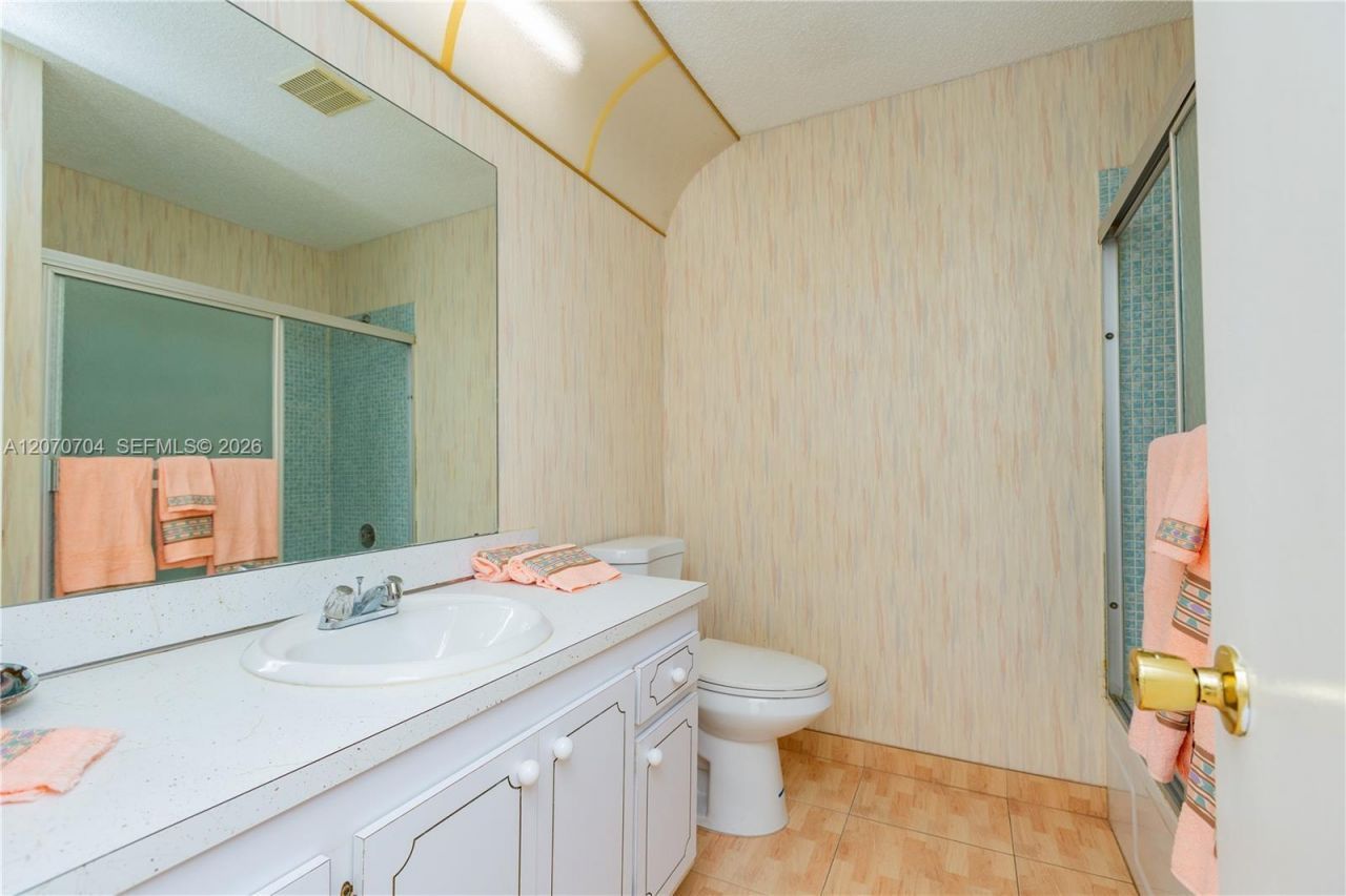 1055 NW 83rd Ave, Unit C47, Plantation, FL 33322 Photo