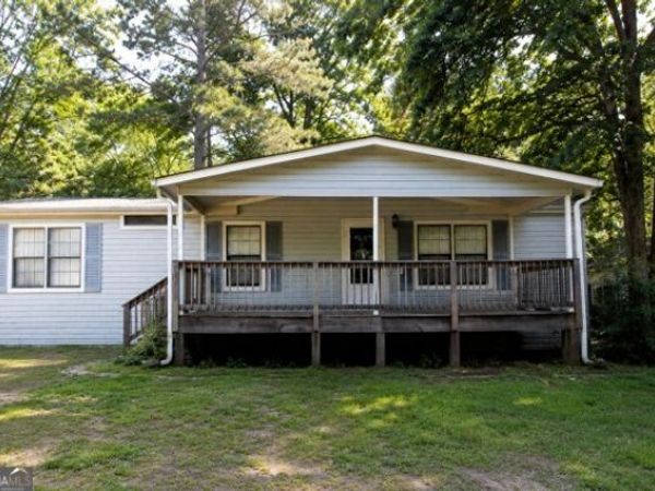 798 Peeksville Road, Locust Grove, GA 30248