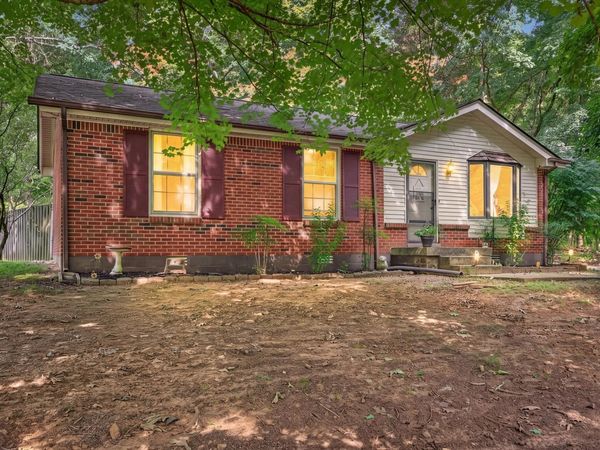 721 Kingsbury Road, Clarksville, TN 37040