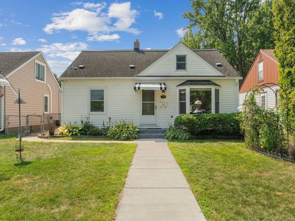 2030 Magoffin Avenue, Saint Paul, MN 55116