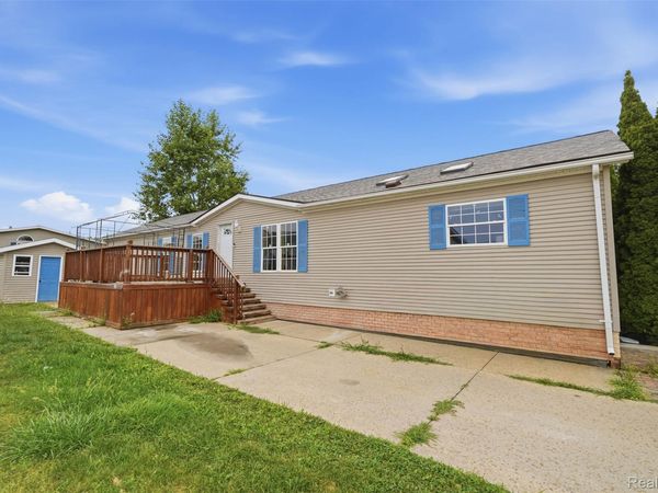 2524 Shakespeare Lane , Salem Township, Mi 48167