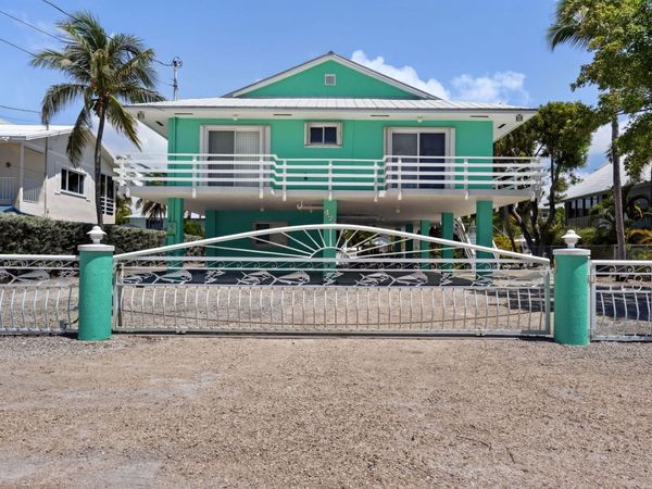 478 Bahia Avenue, KEY LARGO, FL 33037
