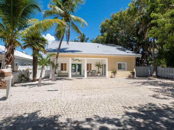 118 First Street, KEY LARGO, FL 33037
