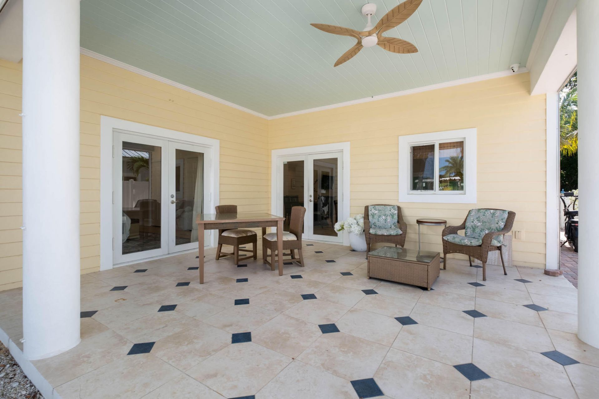118 First Street, Key Largo, FL 33037 Photo