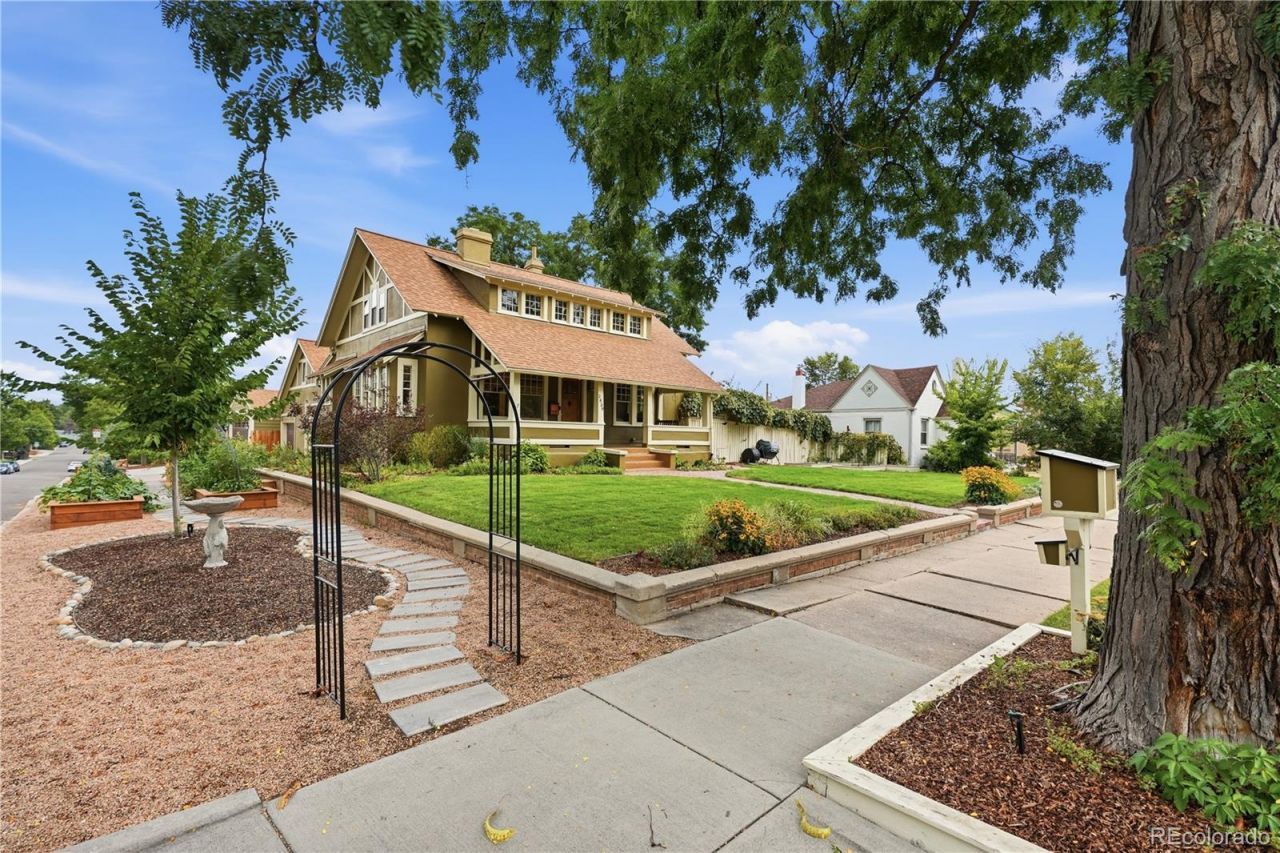 3839 W 46th Avenue, Denver, CO 80211 Main Photo
