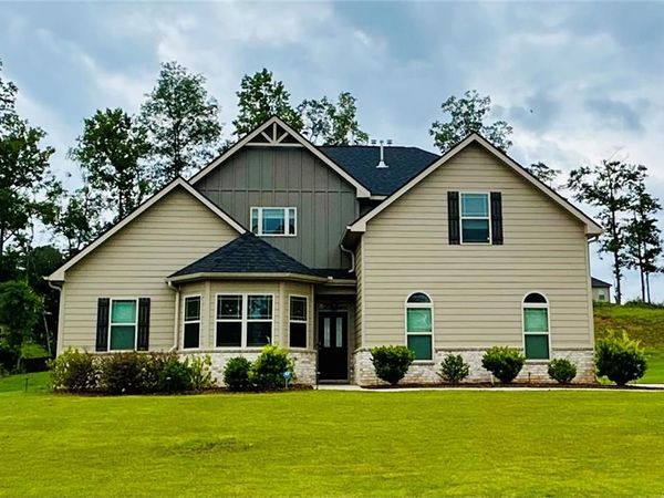 330 Darien Drive, Senoia, GA 30276