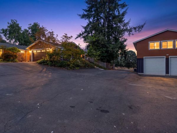 38647 Scravel Hill Rd NE, Albany, OR 97322